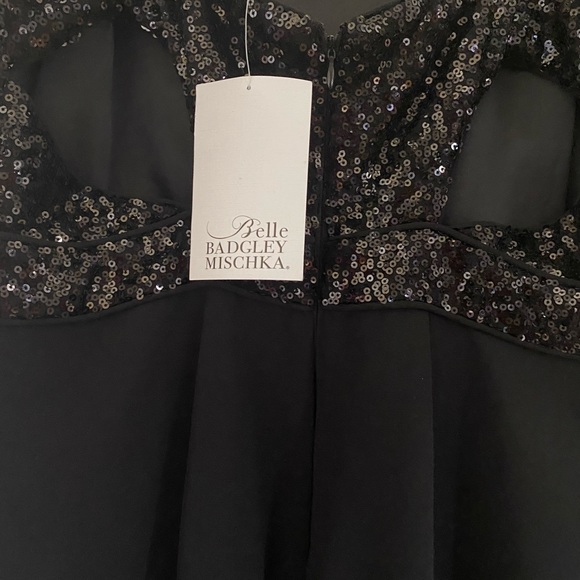 Belle Badgley Mischka  Women’s Evening Gown - Picture 5 of 7